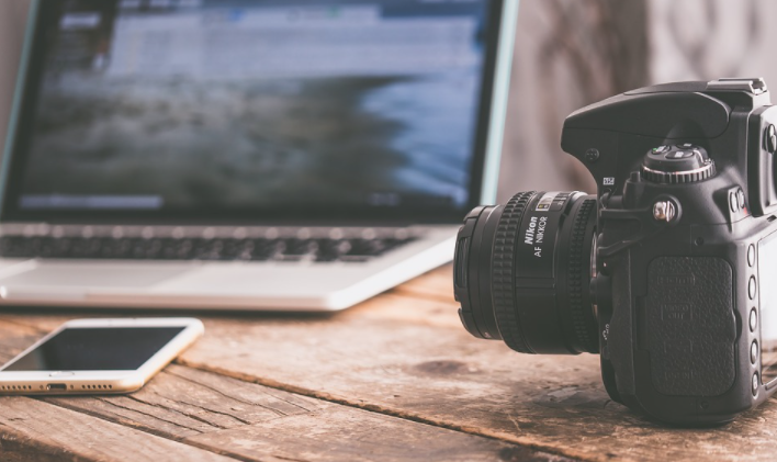 Photo editing applications